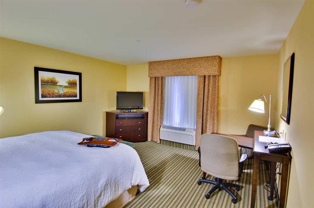 Hampton Inn & Suites Fort Belvoir Alexandria South Экстерьер фото